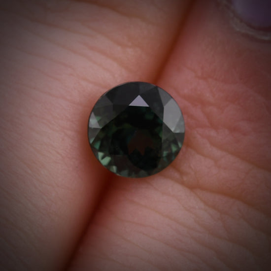 1.29 Carat Green MADAGASCAR Round Sapphire