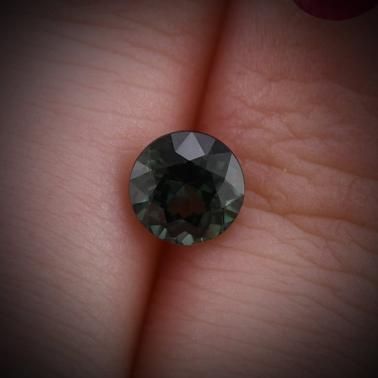 1.22 Carat Green MADAGASCAR Round Sapphire