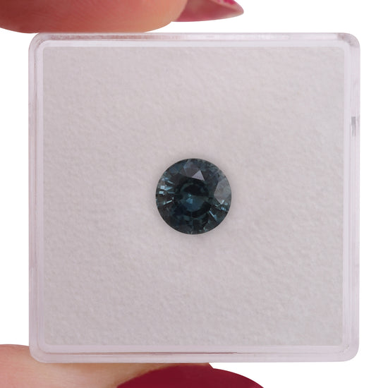 1.33 Carat Green MADAGASCAR Round Sapphire