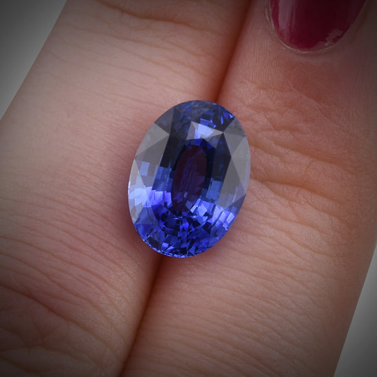 6.14 Carat Blue SRI LANKAN Oval Sapphire CD