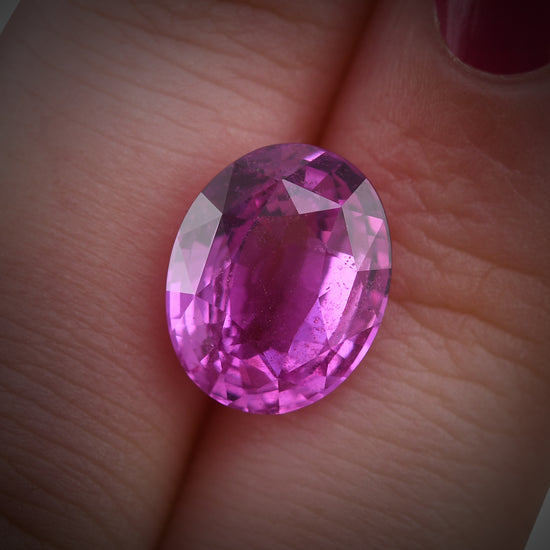 6.02 Carat Pink MADAGASCAR Oval Sapphire CD