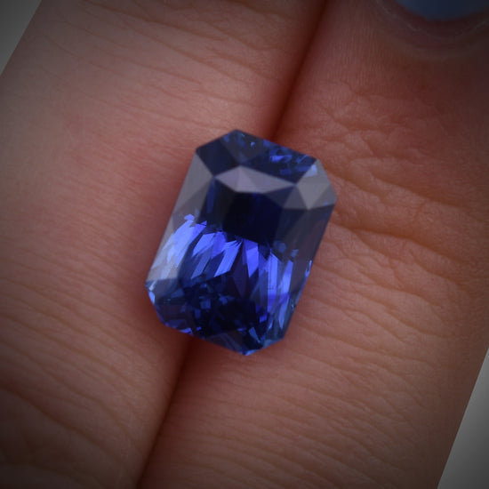 6.58 Carat Blue MADAGASCAR Radiant Sapphire AGL