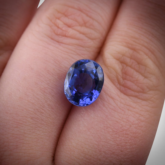 7.18 Carat Blue SRI LANKAN Oval Sapphire GIA