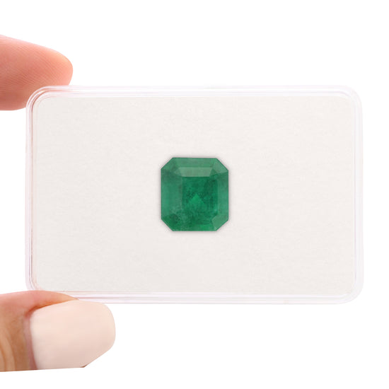 6,69 Karat grüner brasilianischer Oktagon-Smaragd GRS