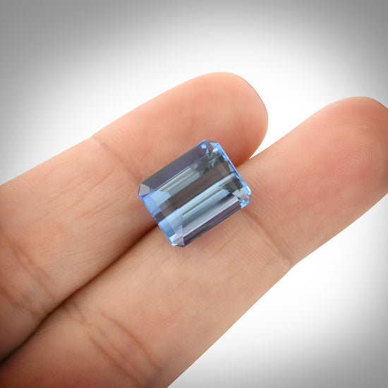 7.19 Carat Blue BRAZILLIAN Octagon Aquamarine