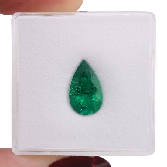 1.65 Carat Green COLOMBIAN Pear Emerald CD