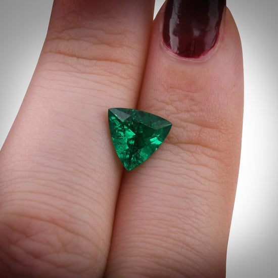 1.24 Carat Green COLOMBIAN Trilliant Emerald GRS and Muzo