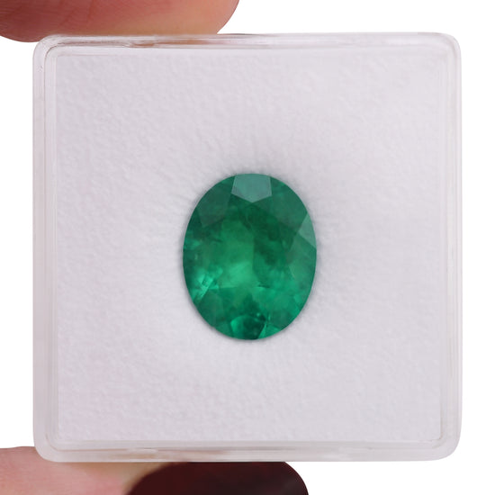 2.61 Carat Green COLOMBIAN Oval Emerald CD