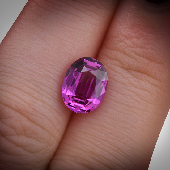 3.02 Carat Pink MADAGASCAR Oval Sapphire SSEF