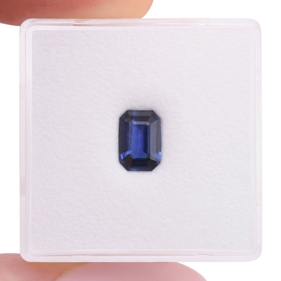 0.98 Carat Blue SRI LANKAN Emerald Sapphire