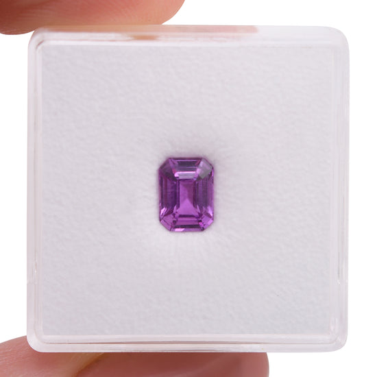 1.02 Carat Pink MADAGASCAR Emerald Sapphire