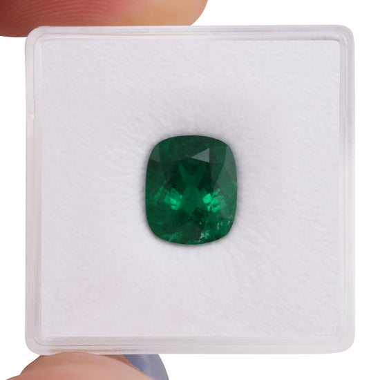 2.57 Carat Green COLOMBIAN Cushion Emerald CD