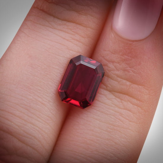 2.39 Carat Red MOZAMBIQUE Emerald Ruby GIA No Heat
