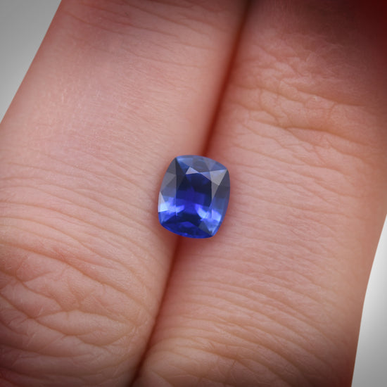 Zaffiro Ceylon a cuscino, blu, da 1,14 carati