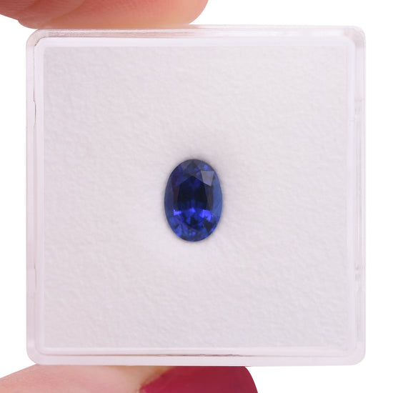 Zaffiro ovale BLU DELLO SRI LANKA da 0,95 carati