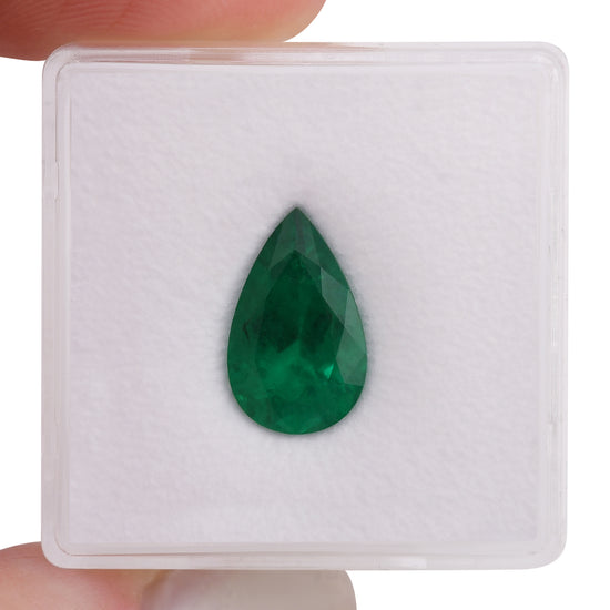 2.38 Carat Green COLOMBIAN Pear Emerald CD