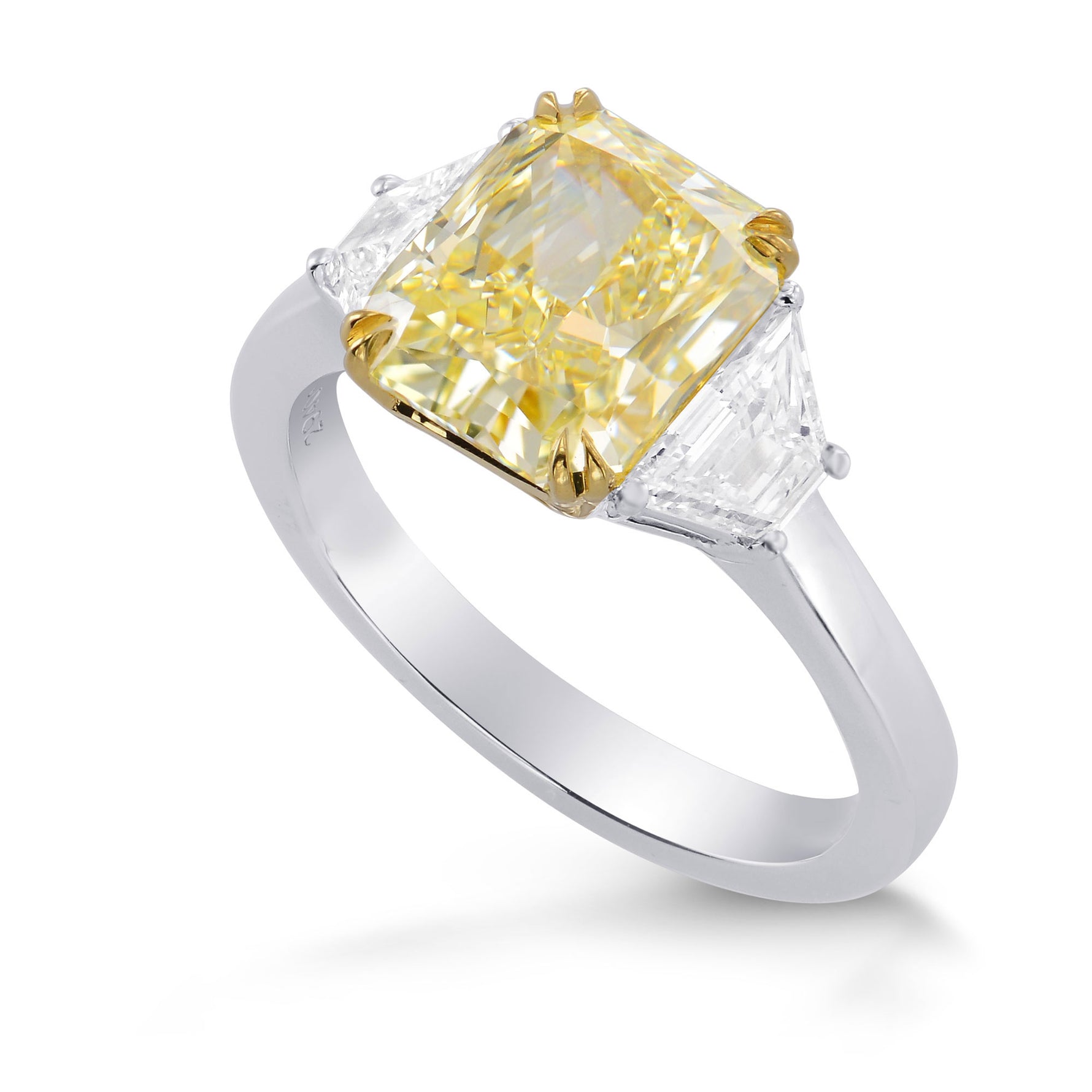Three Stone Ring Setting with Step Cut Trapezoid Diamonds - 3