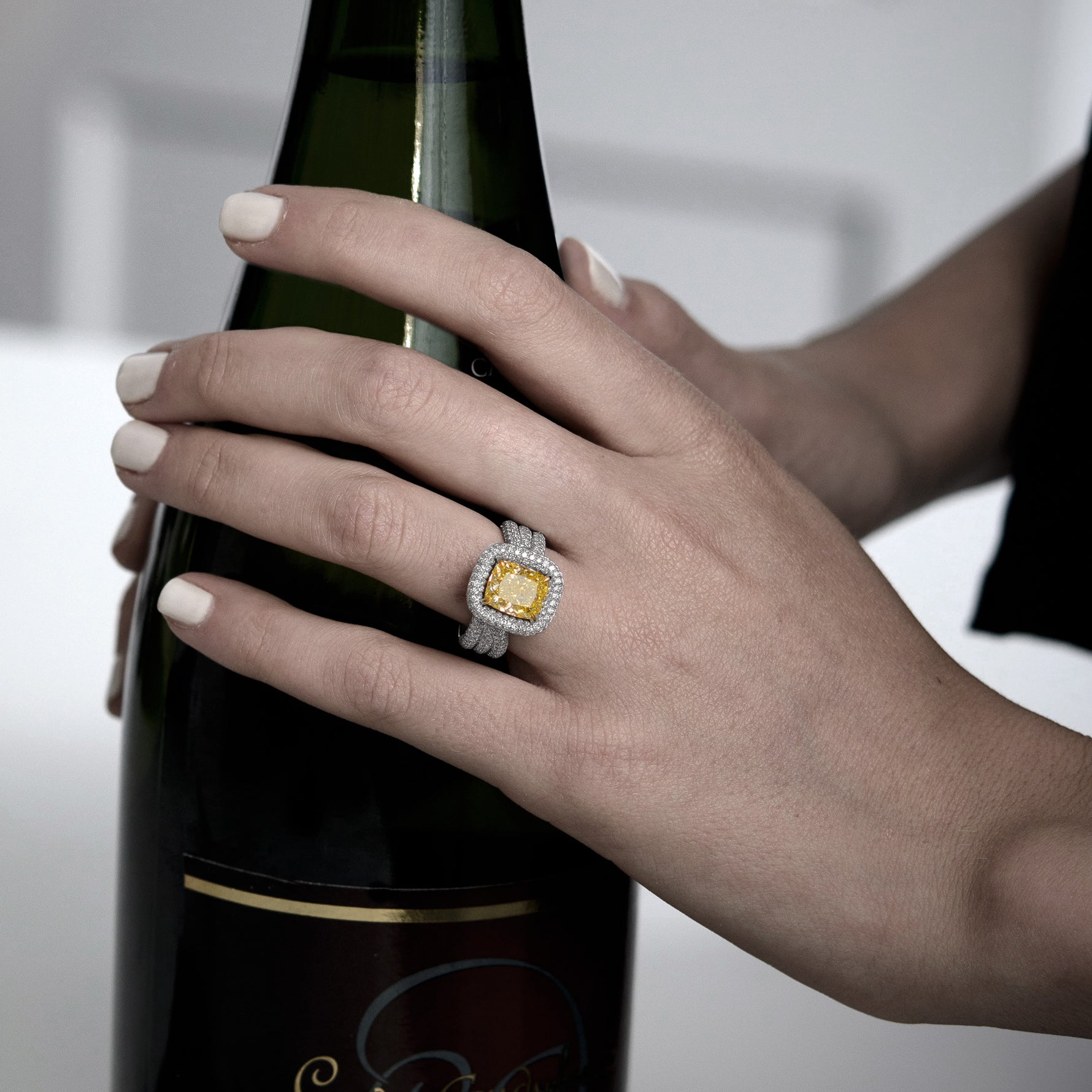 Extraordinary Halo and Multiple Band Fancy Intense Yellow  Ring  