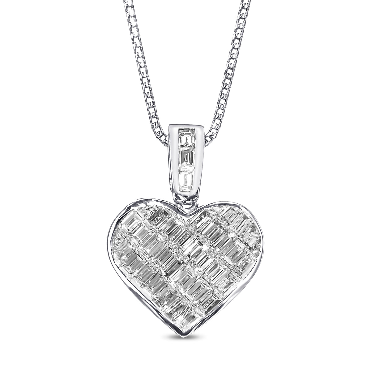Colorless Heart shape Diamond Pendant