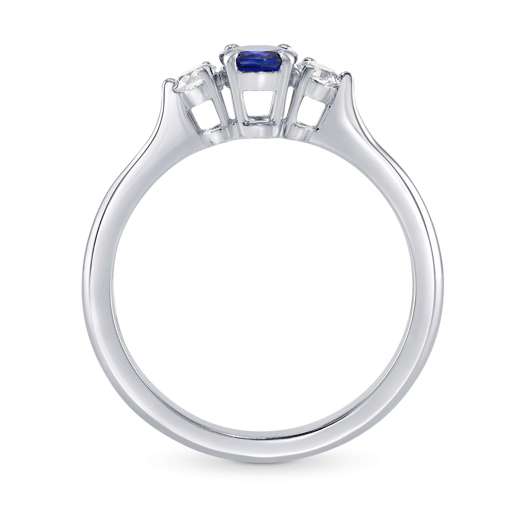 Blue Sapphire and Diamond Round Brillant 3 Stones Ring