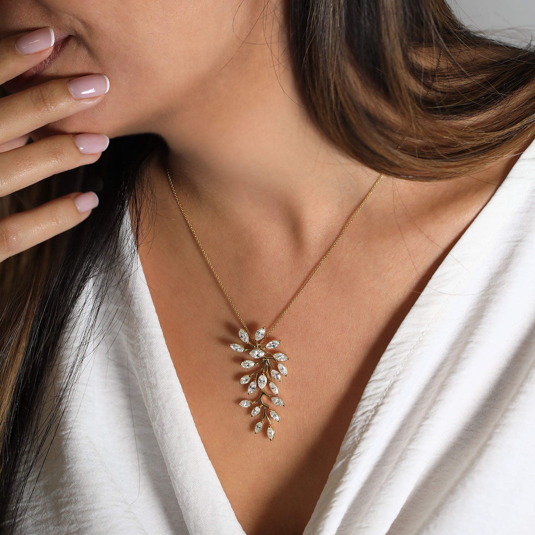 Branch Motif Marquise Diamond Pendant - 3