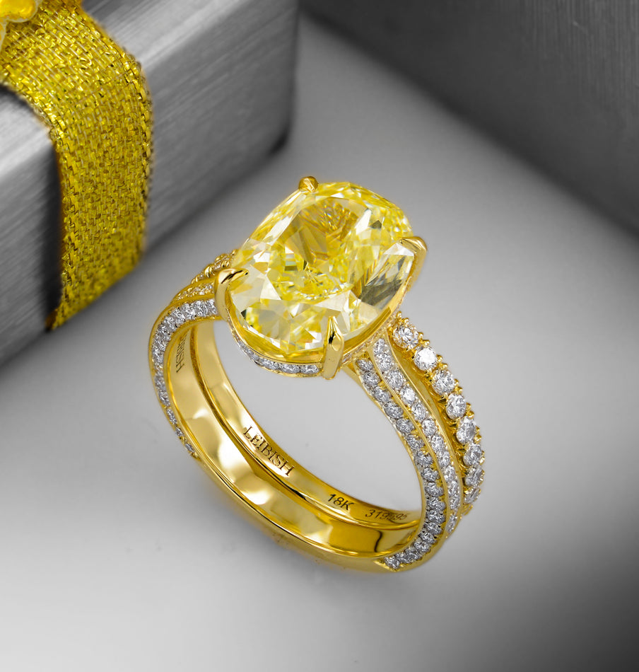 Fancy Light Yellow Oval Diamond Wedding Ring Set