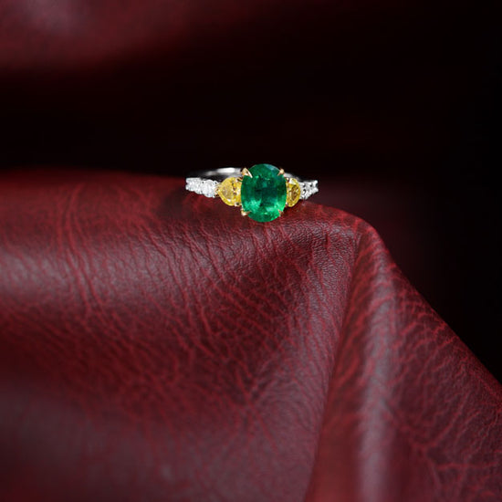 Oval Green Emerald Gemstone and Mix Diamonds Side Stone Ring