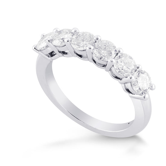 H Color Round Brilliant Diamond Band