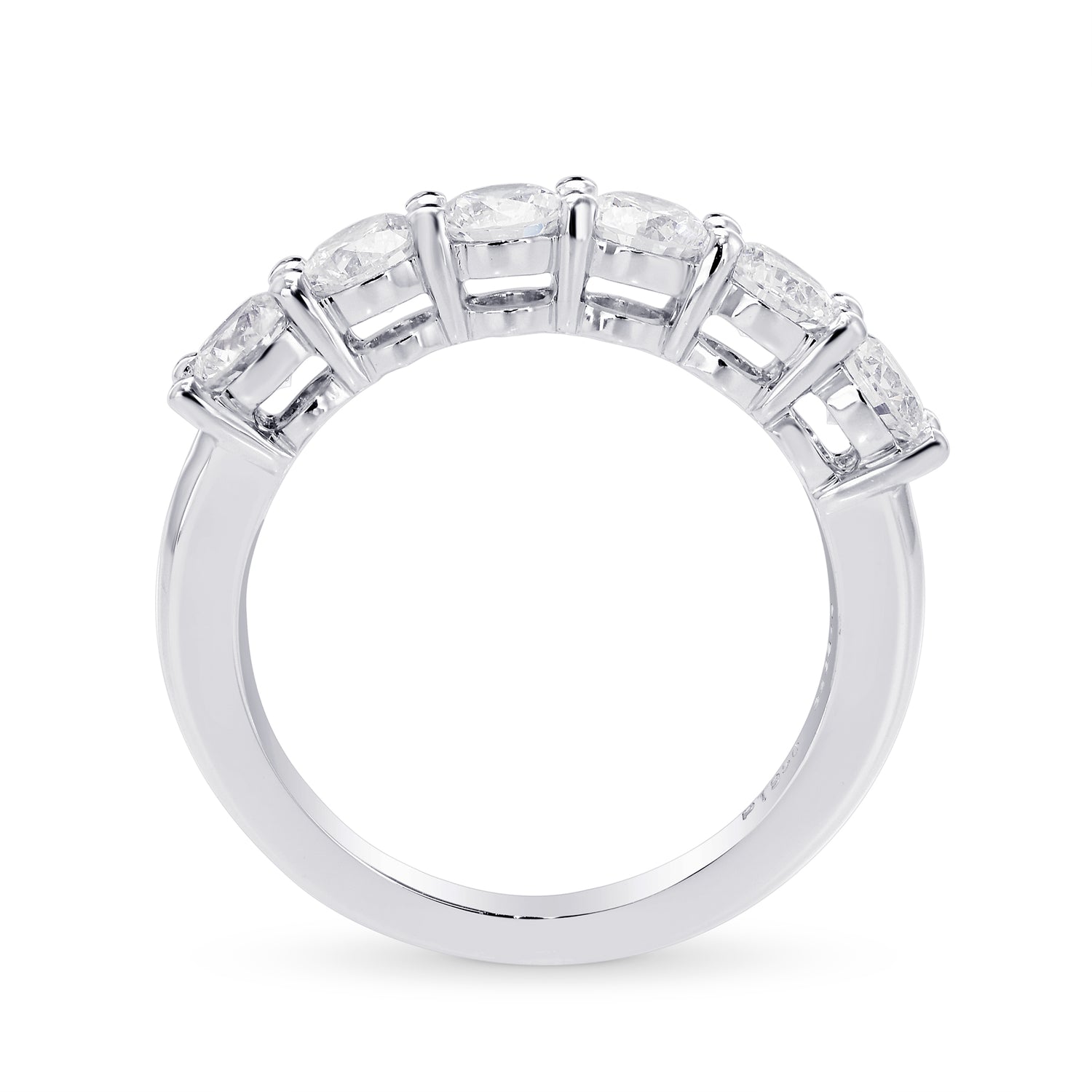 Round Diamond Shared Prong Ring