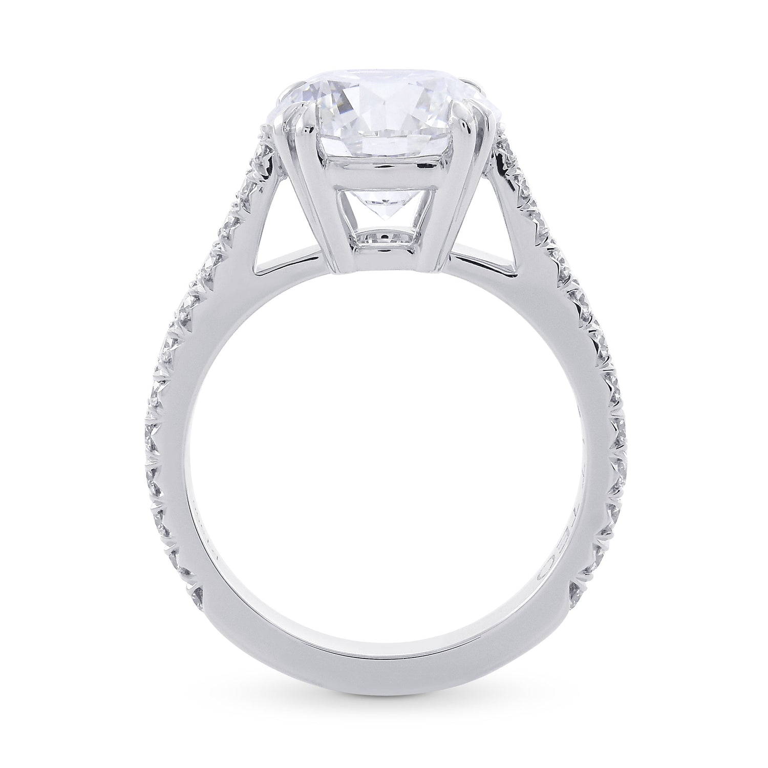 Classic Brilliant shape Diamond Side Stone Ring