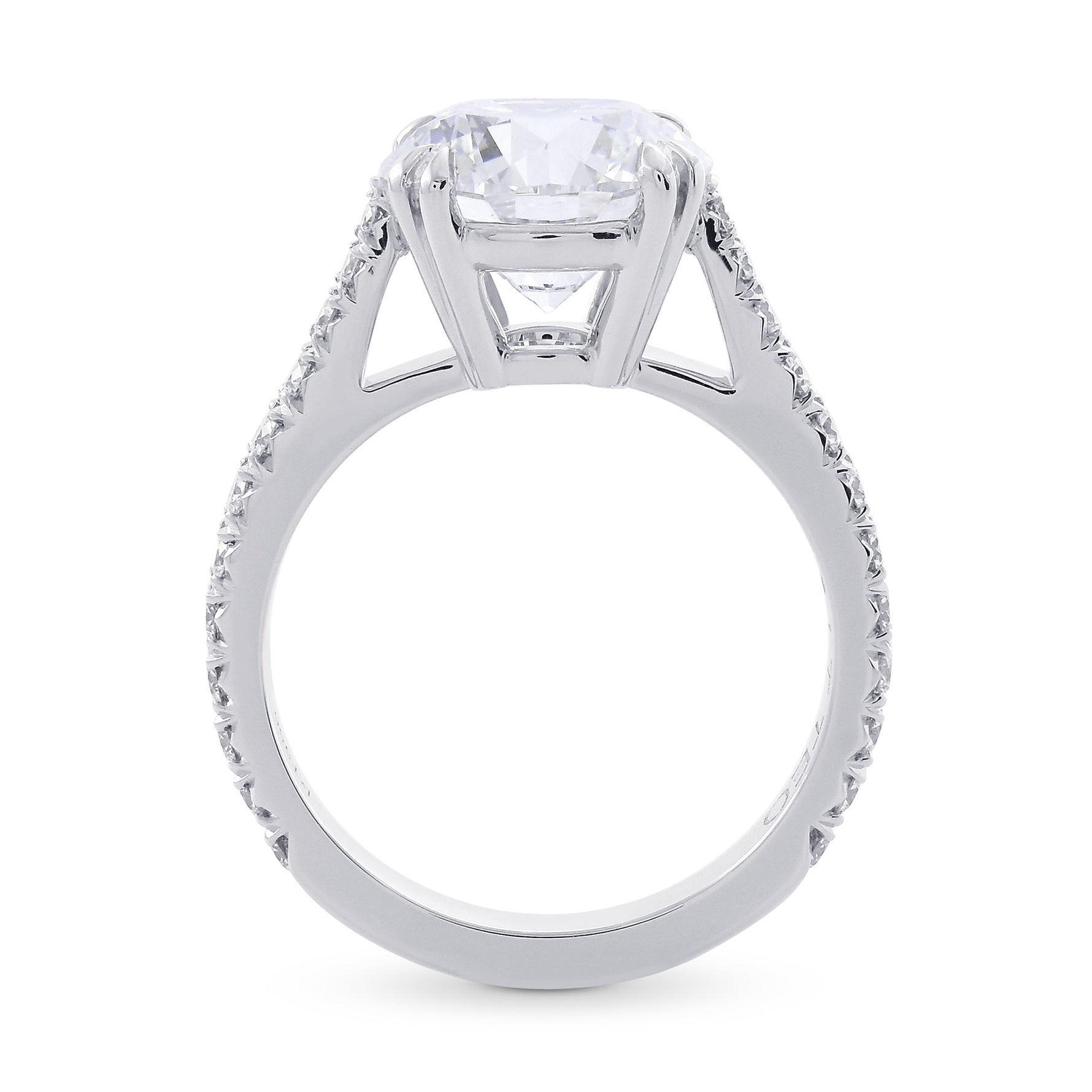 Classic Brilliant shape Diamond Side Stone Ring