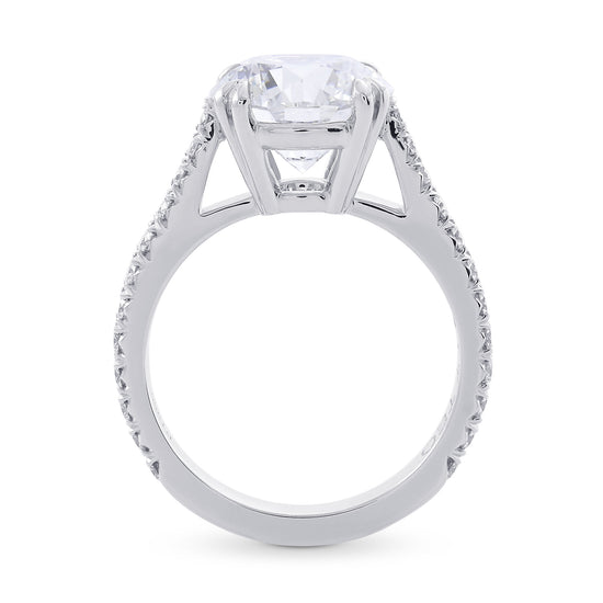 Classic Brilliant shape Diamond Side Stone Ring