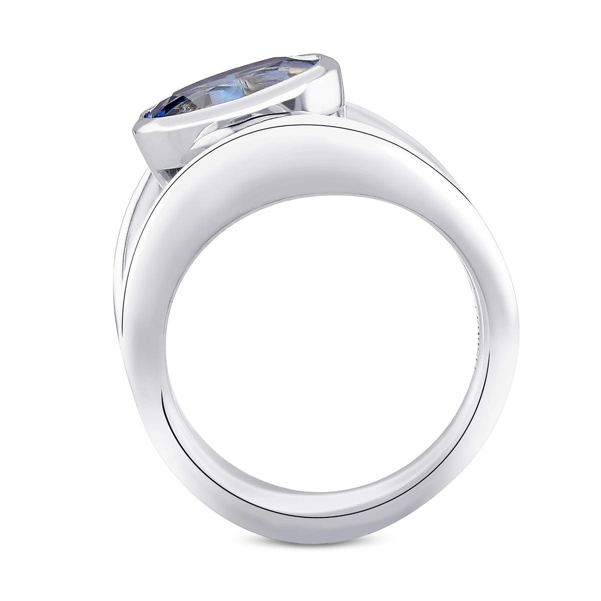 Oval Aquamarine Solitaire Ring