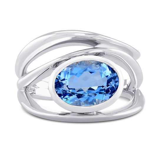 Oval Aquamarine Solitaire Ring