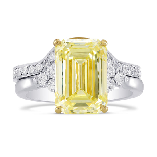 Side Stone Engagement & Wedding Ring Set