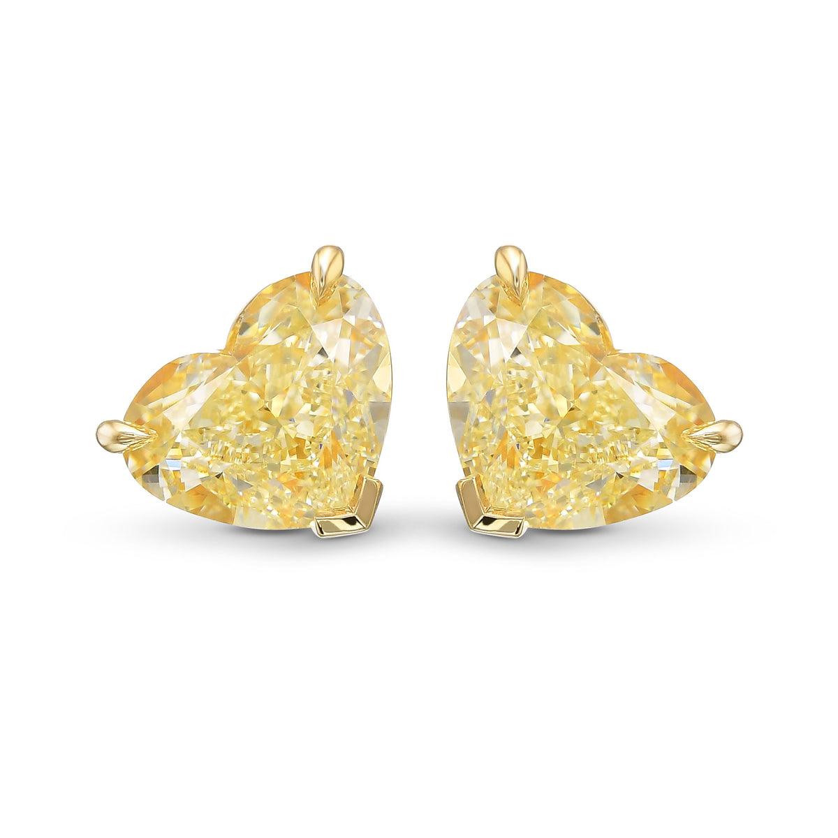 Light Yellow Heart Diamond Stud Earrings 