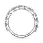 Fancy Light Pink & Colorless Round Brilliant Diamond Band