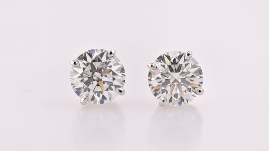 Round Brilliant Diamond Stud Earrings