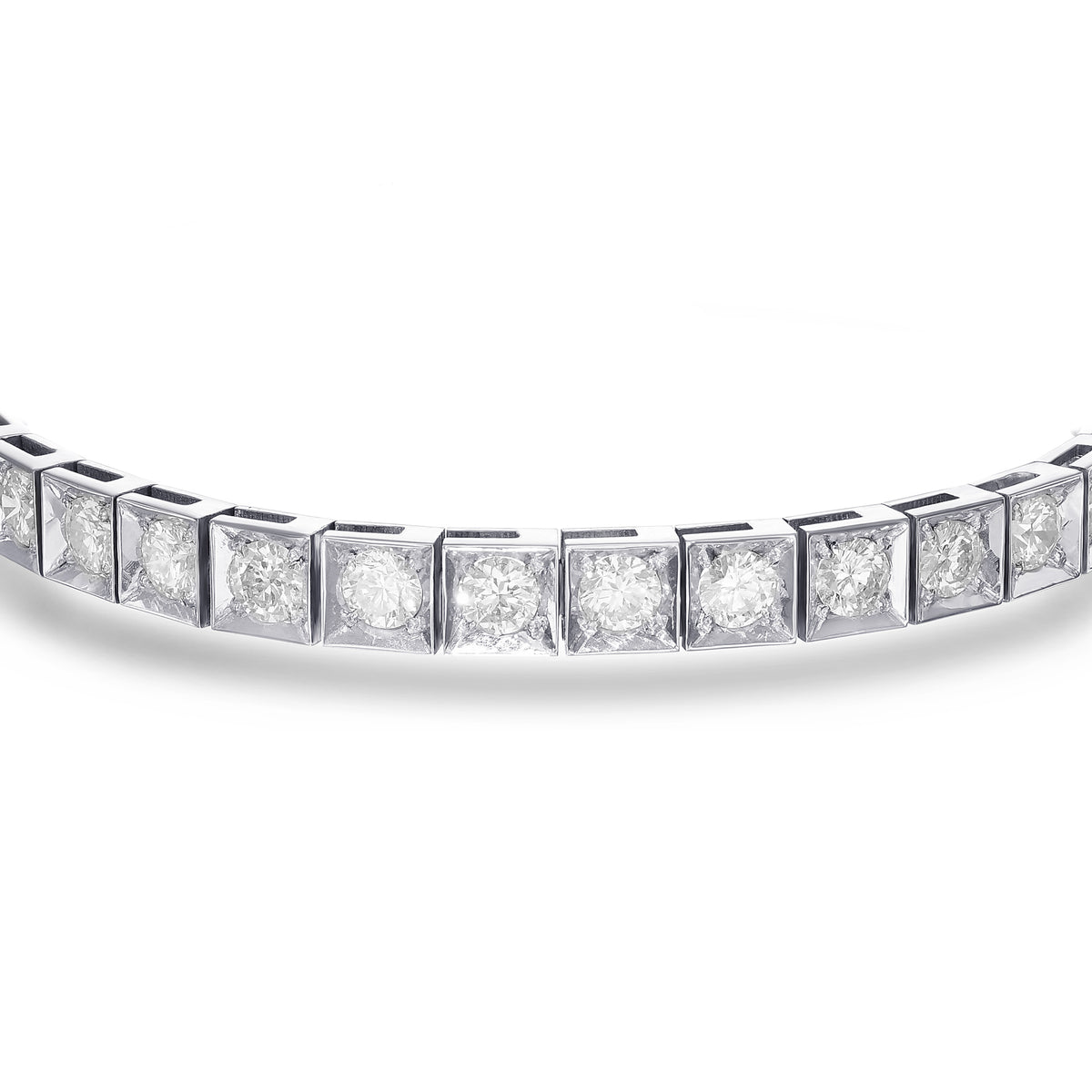 Colorless Brilliant Diamond Tennis Bracelet