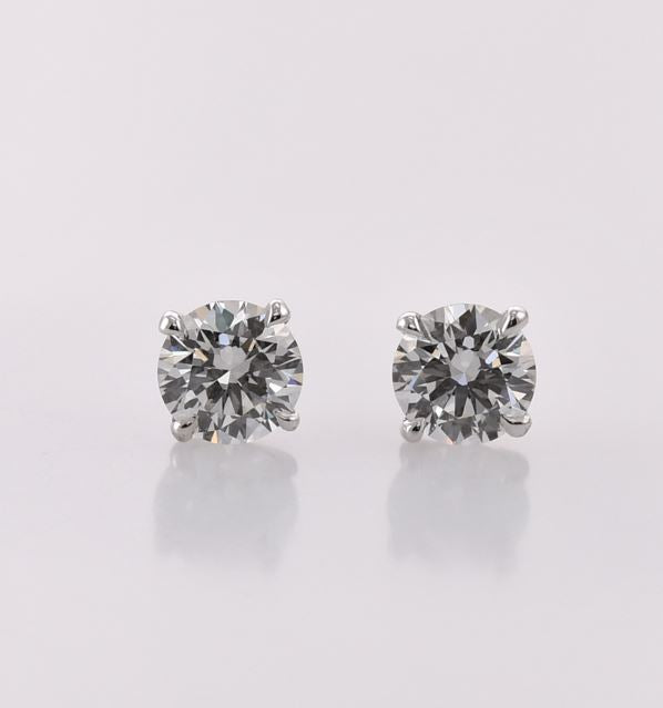 Round Brilliant Diamond Stud Earrings