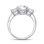 Round Brilliant 3 Stone Diamond Ring