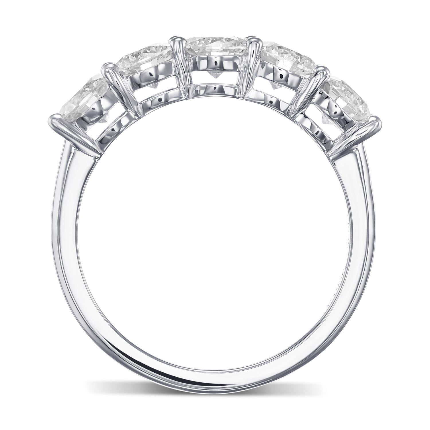 Round Brilliant Diamond Band