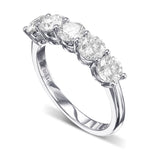 Round Brilliant Diamond Band