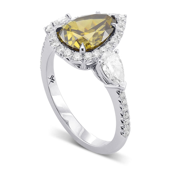 Chameleon Pear 3-Stone Diamond Ring