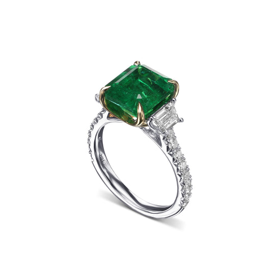 Emerald & Trapezoid Diamond Three-stone Ring
