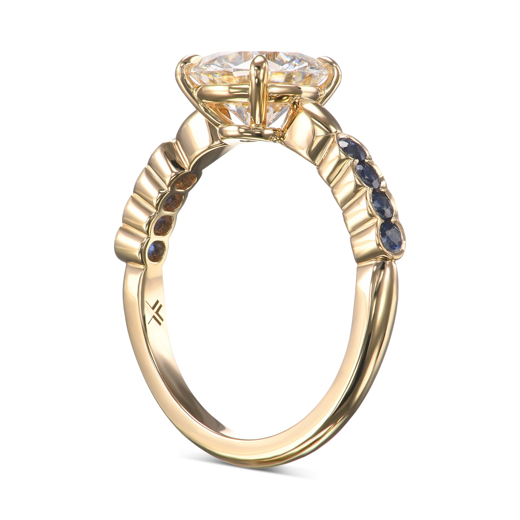 Round Brilliant Diamond & Sapphire Ring