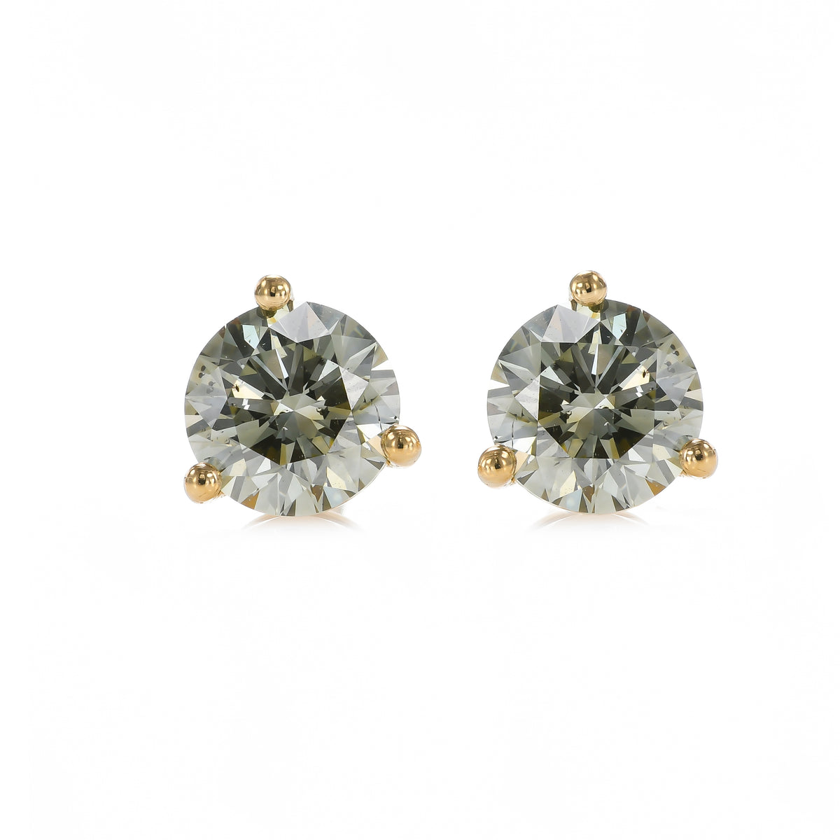 Chameleon Round Diamond Three Prong Stud Earrings