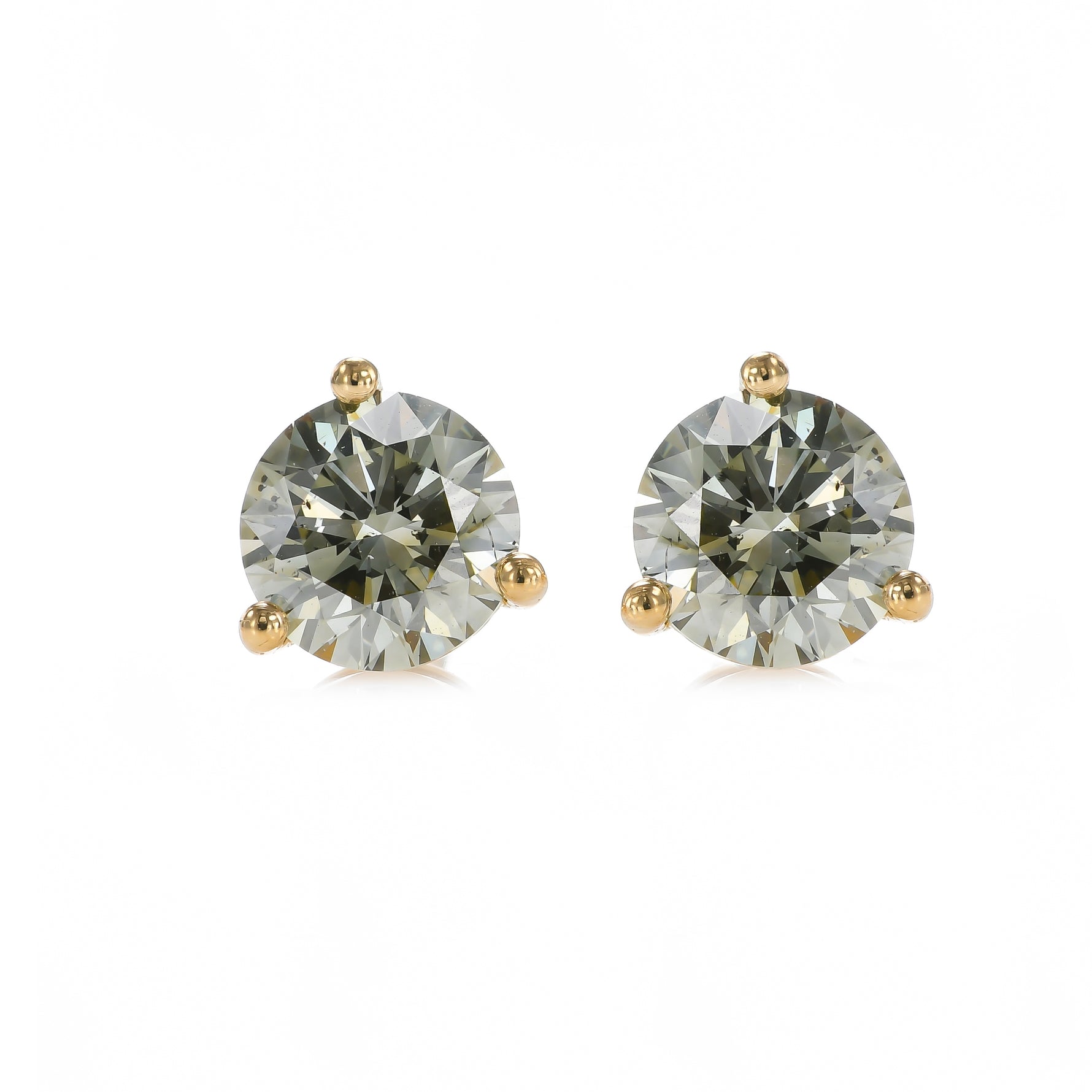 Chameleon Round Diamond Three Prong Stud Earrings