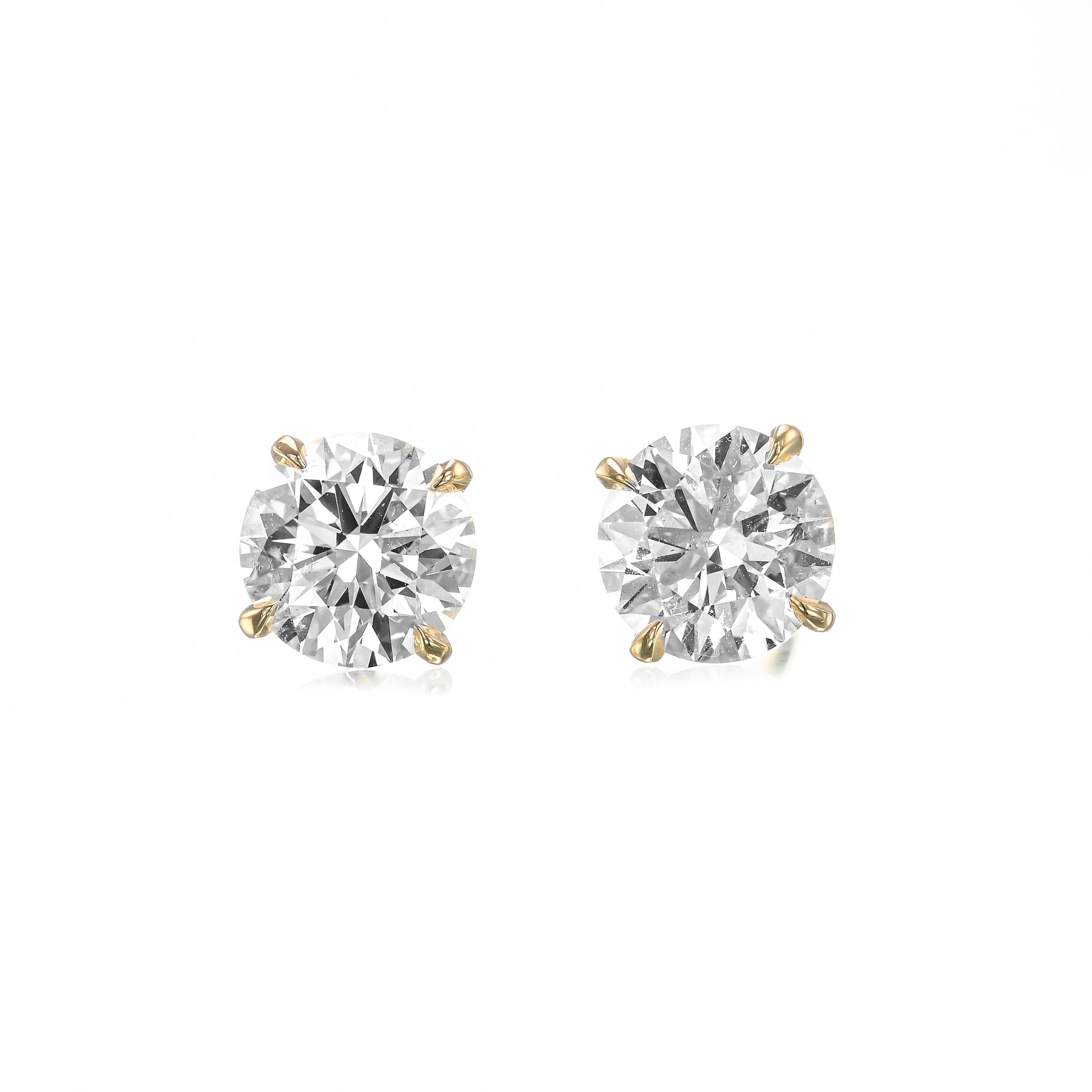 Round Diamond Four Prong Stud Earrings