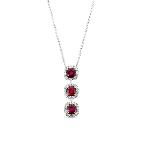 Rubin-Kissen- und Diamant-Dreistein-Drop-Halo-Anhänger